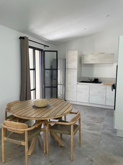 La Maison Du Port Apt Marsa Marseillan  Bagian luar foto